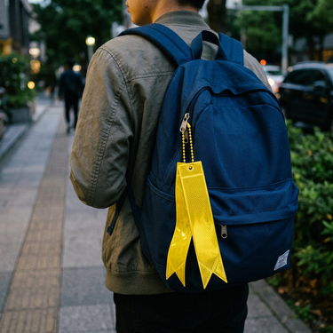 Reflective keychain streamer with custom logo – PVC safety keyring
